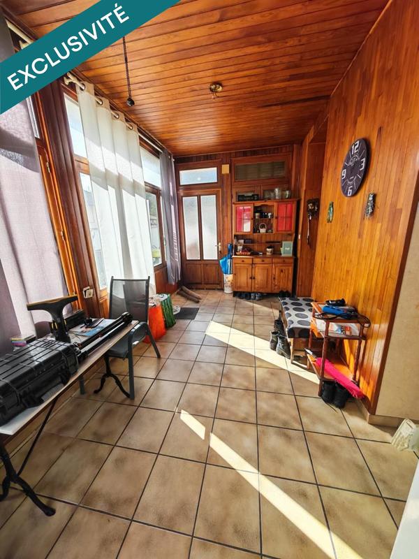 Maison - 230 m² - 9 pièces