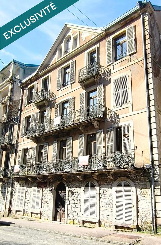 Local commercial - 1 080 m² - 34 pièces