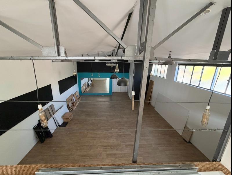 Local commercial - 187 m² - 3 pièces