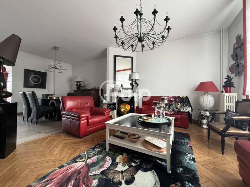 Maison de ville - 165 m² - 8 pièces