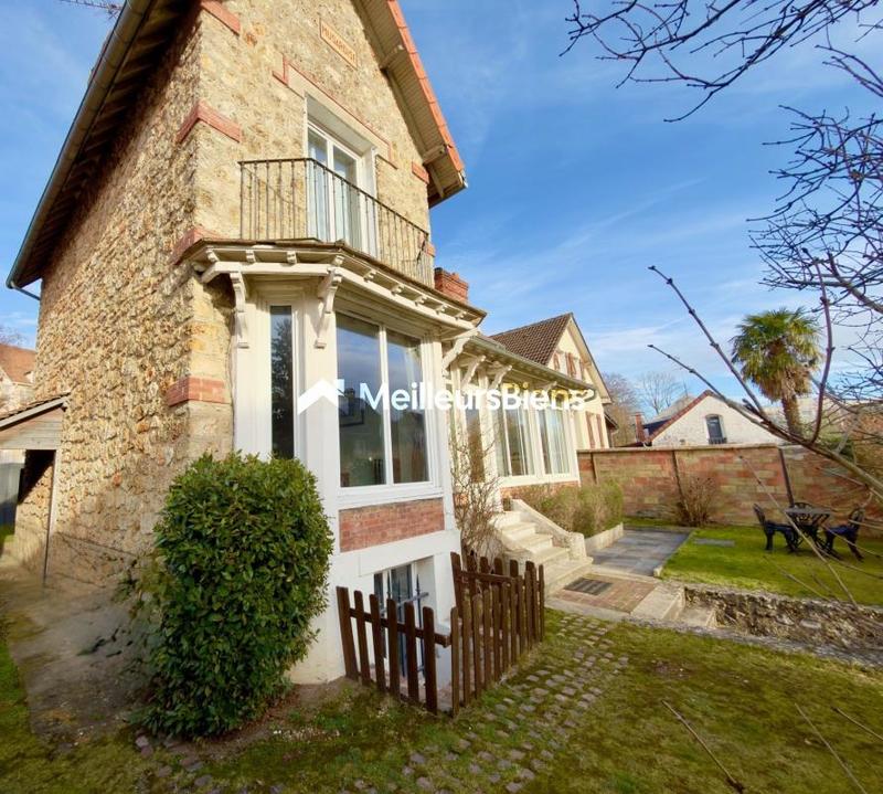 Maison - 109 m² - 4 pièces