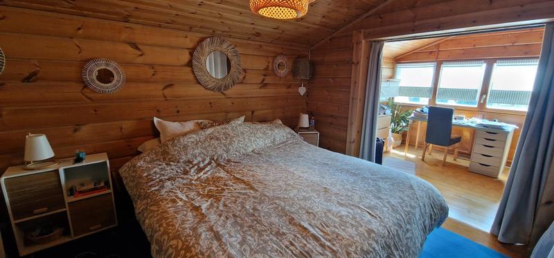 Maison de bois - 214 m² - 9 pièces