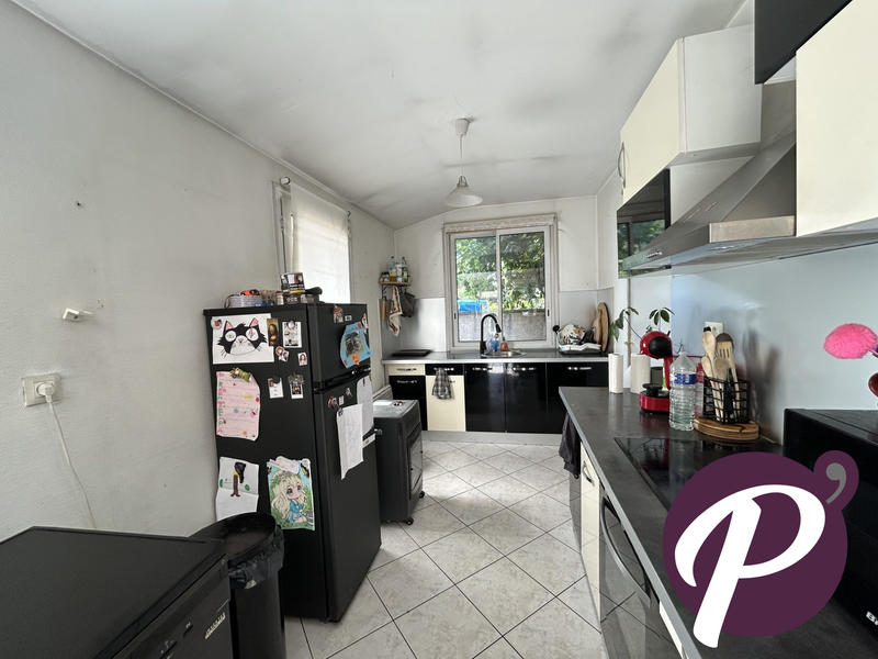 Maison traditionnelle - 145 m² - 4 pièces