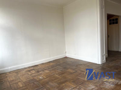 Maison ancienne - 193 m² - 8 pièces