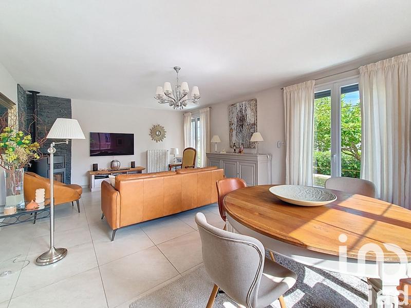 Maison - 127 m² - 5 pièces