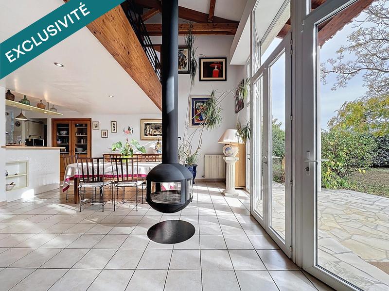 Maison - 173 m² - 8 pièces