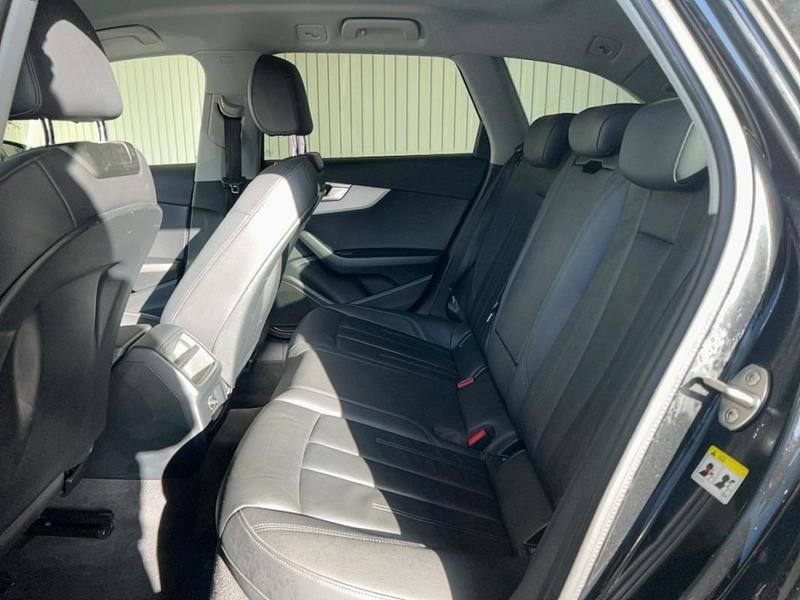 Audi A4 Avant 30 Tdi 122 s tronic 7