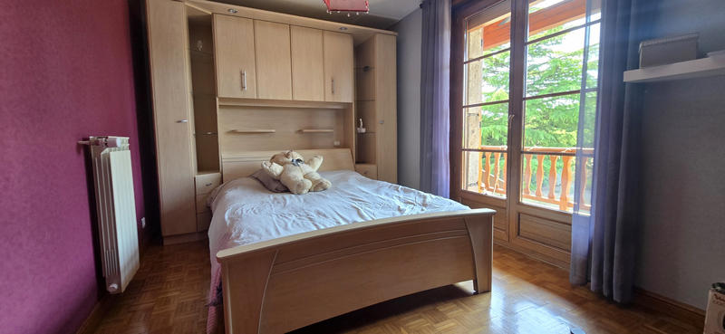 Maison - 156 m² - 9 pièces