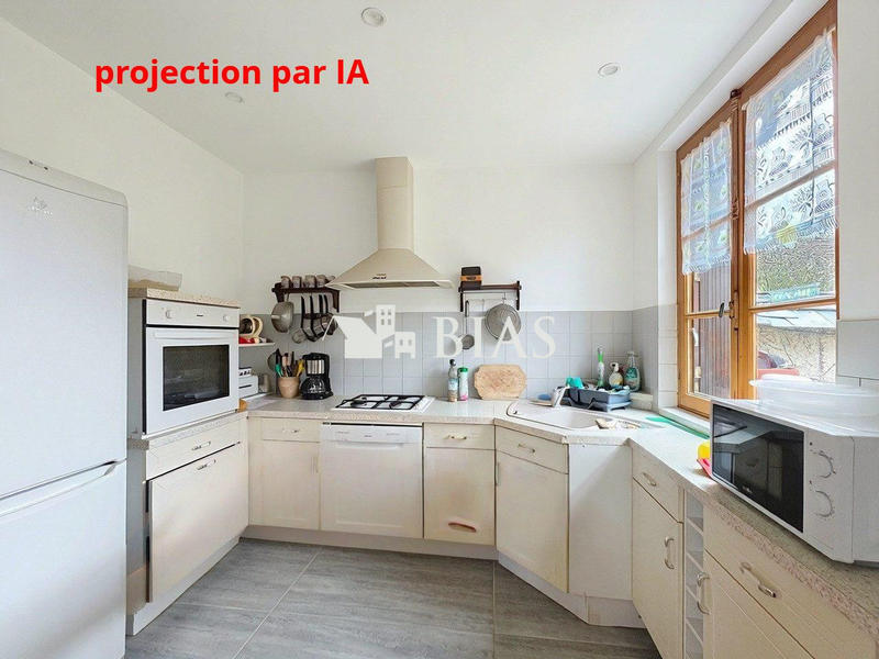 Maison - 80 m² - 4 pièces