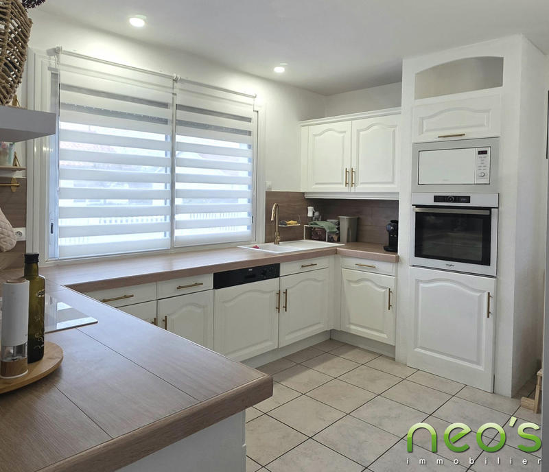 Maison - 110 m² - 4 pièces