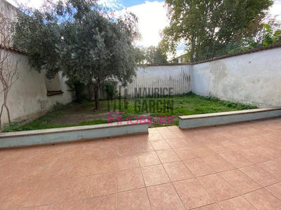 Maison - 209 m² - 8 pièces