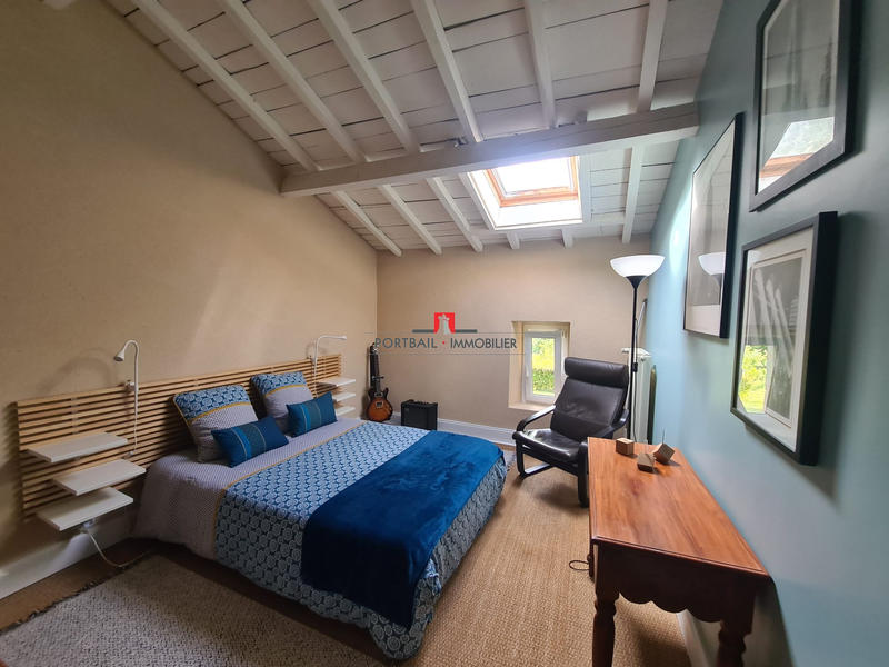 Maison - 174 m² - 6 pièces