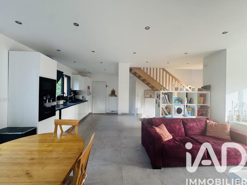 Maison - 120 m² - 6 pièces