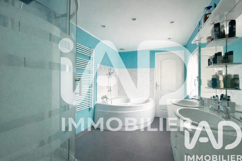 Maison - 123 m² - 5 pièces