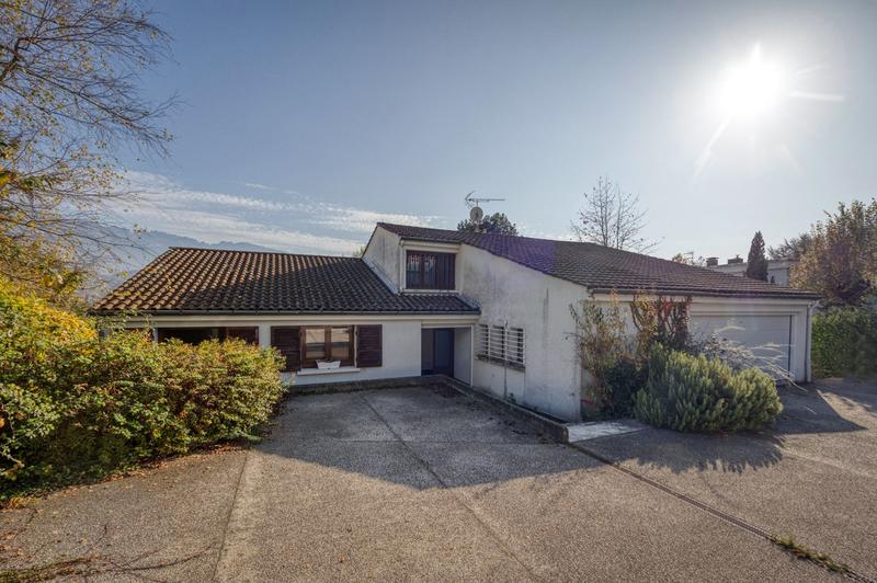 Maison - 213 m² - 5 pièces