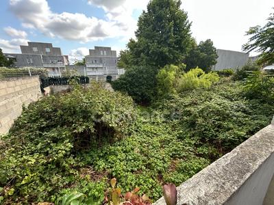 Immeuble - 157 m² - 2 pièces