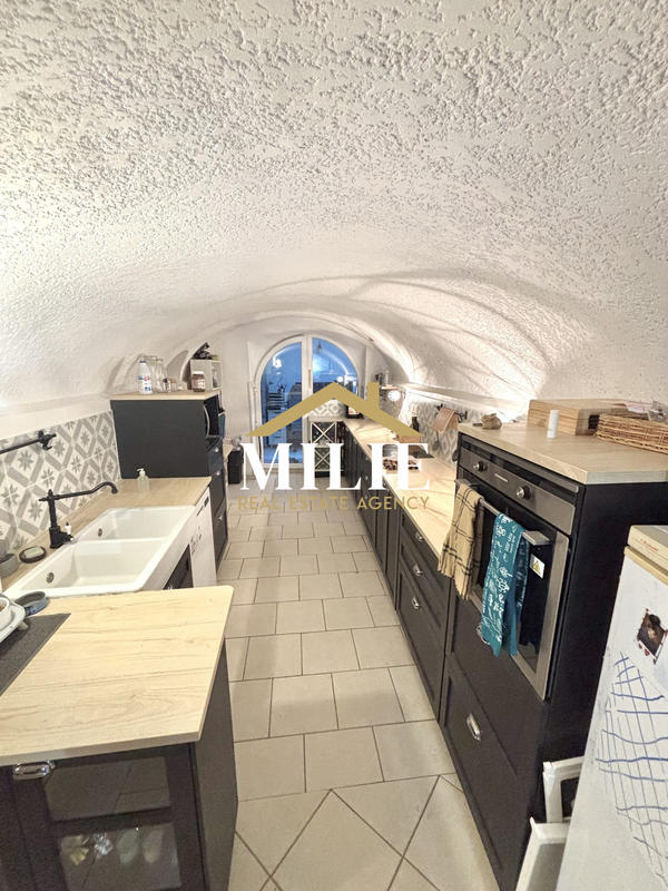 Appartement - 96 m² - 4 pièces