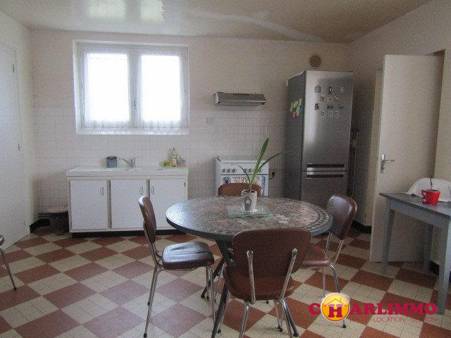 Maison traditionnelle - 138 m² - 5 pièces