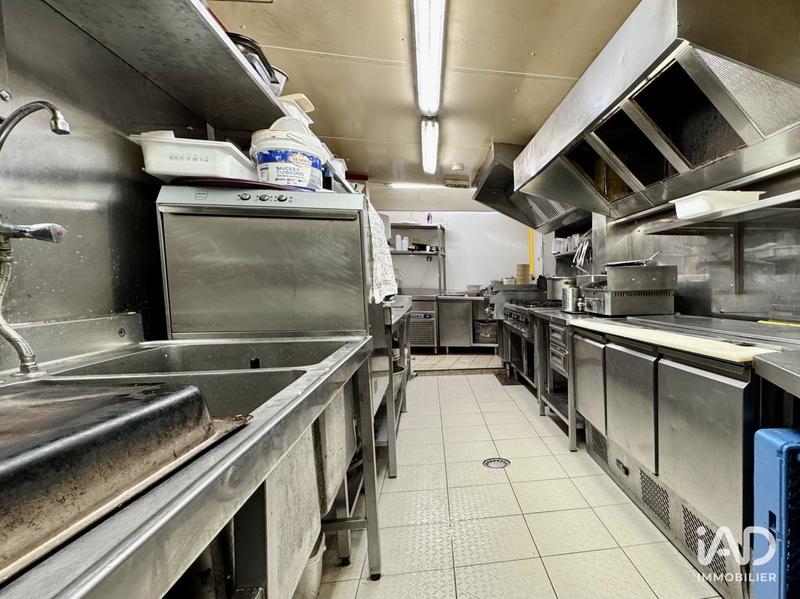 Local commercial - 180 m²