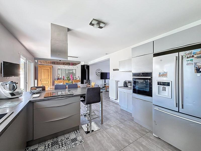 Maison - 127 m² - 6 pièces