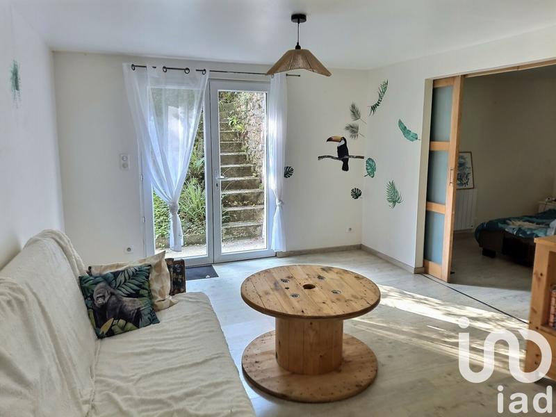 Appartement - 81 m² - 2 pièces