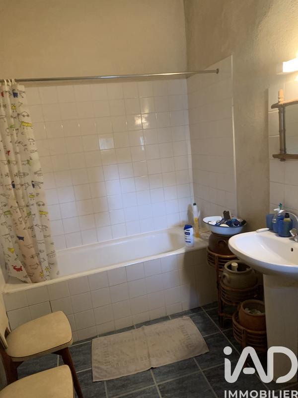 Maison - 495 m² - 4 pièces