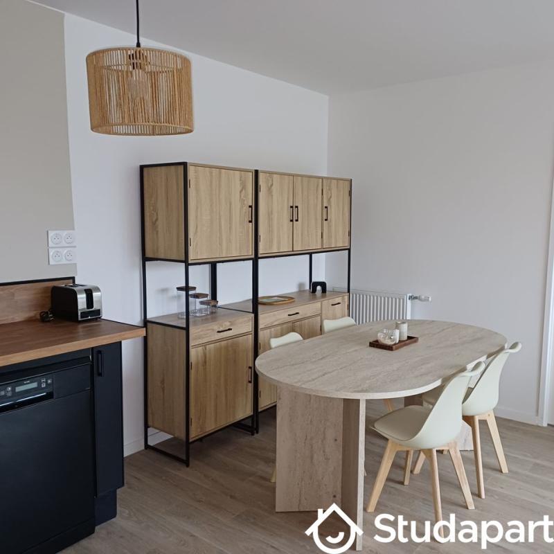 Chambre - 24 m² - 1 pièce