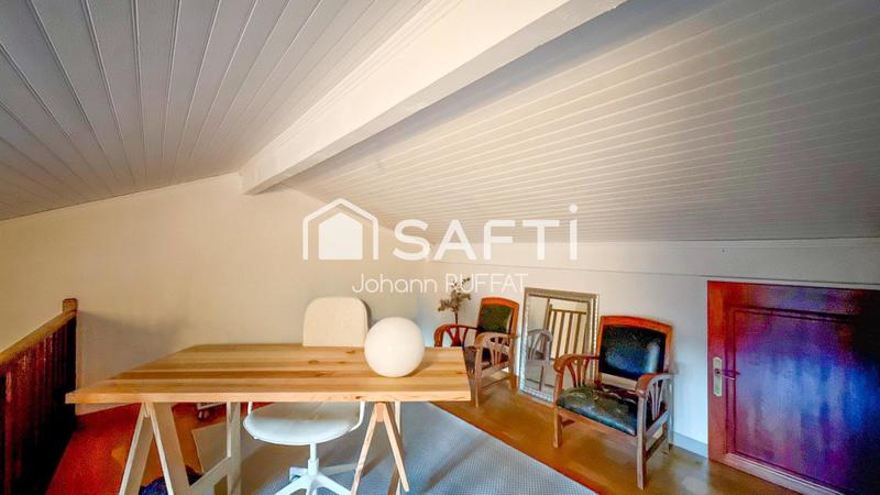 Maison - 136 m² - 8 pièces