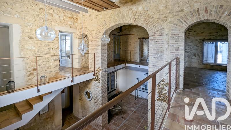 Maison - 490 m² - 14 pièces