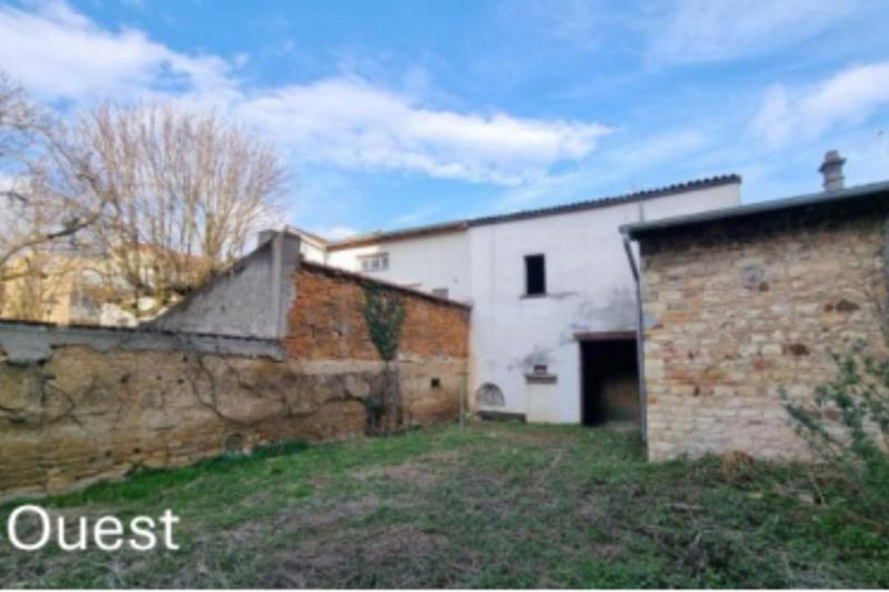 Maison - 130 m² - 1 pièce