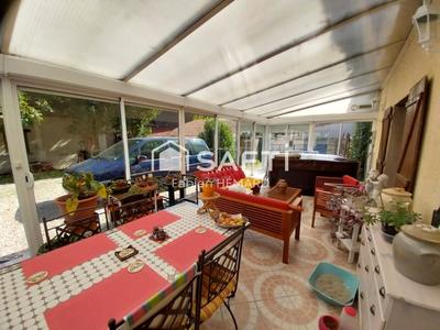 Maison - 170 m² - 6 pièces