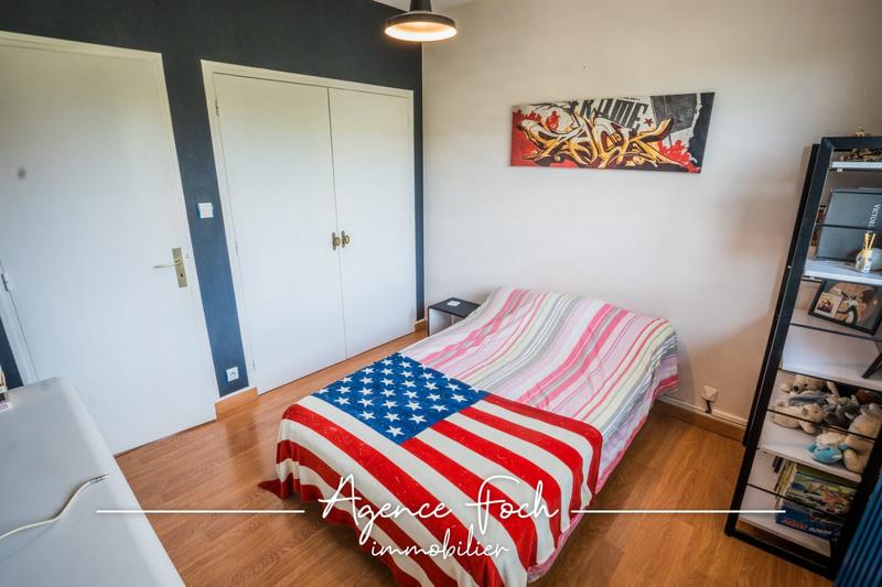 Maison - 138 m² - 6 pièces