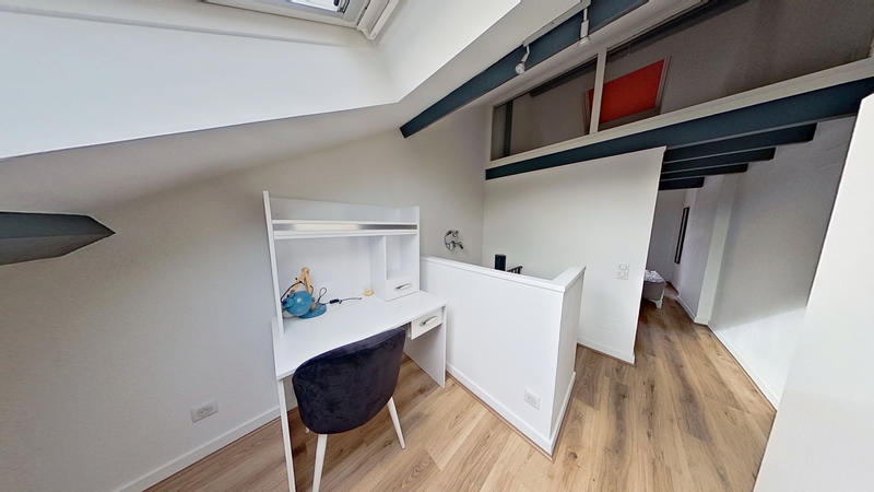 Duplex - 103 m² - 5 pièces
