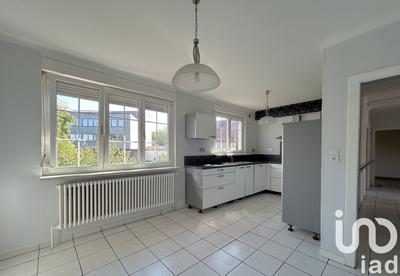 Maison - 141 m² - 6 pièces