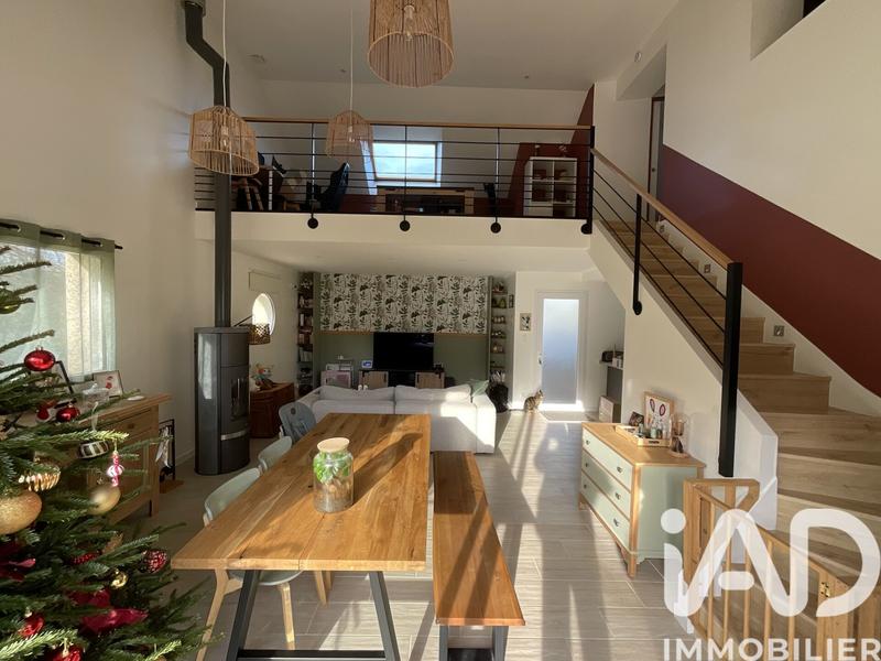 Maison - 115 m² - 5 pièces