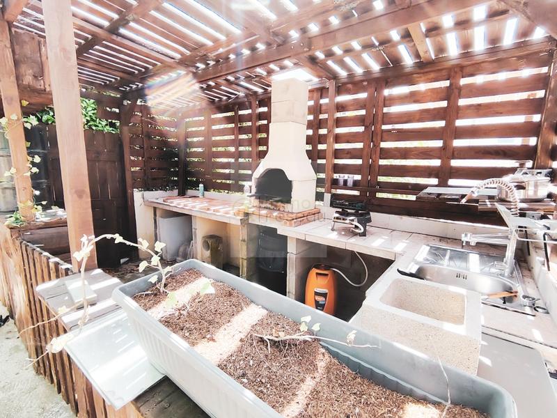 Maison - 90 m² - 3 pièces