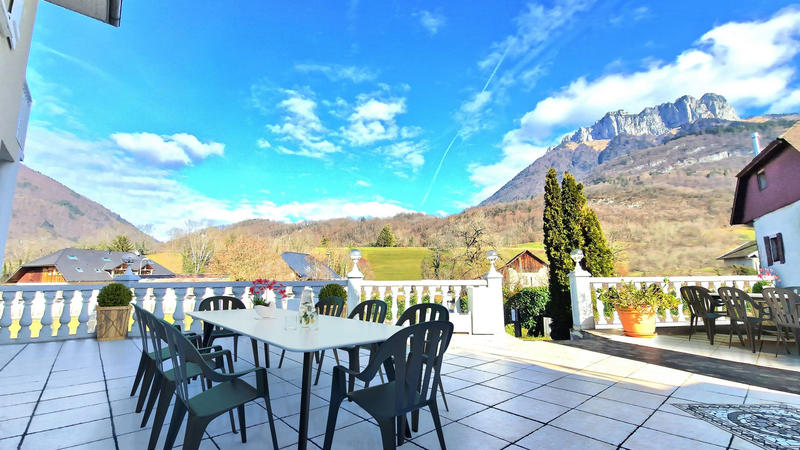 Fonds de commerce - 560 m²