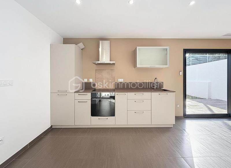 Maison - 75 m² - 4 pièces