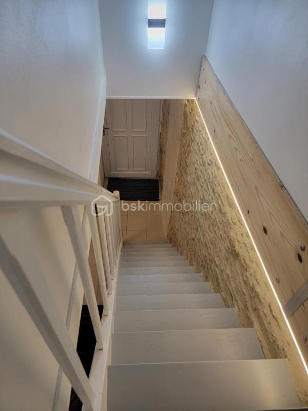 Maison en pierre - 126 m² - 7 pièces