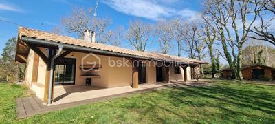 Maison - 162 m² - 5 pièces