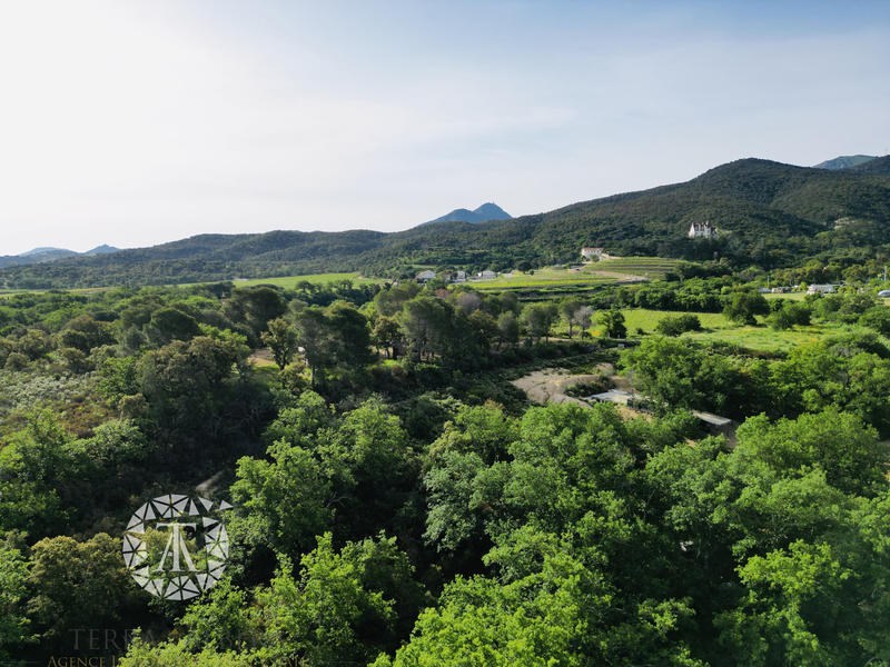 Terrain agricole - 2 600 m²