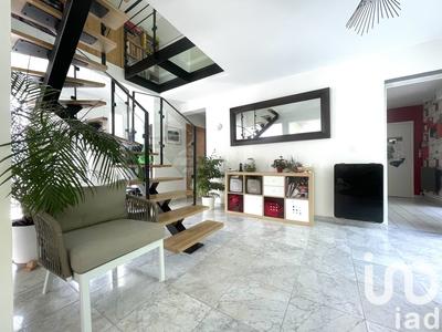 Maison - 190 m² - 9 pièces