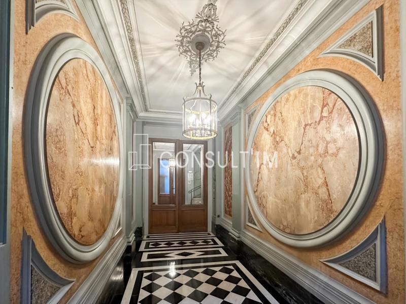 Bureau - 43 m² - 2 pièces