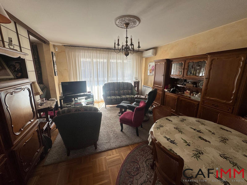 Appartement - 91 m² - 4 pièces