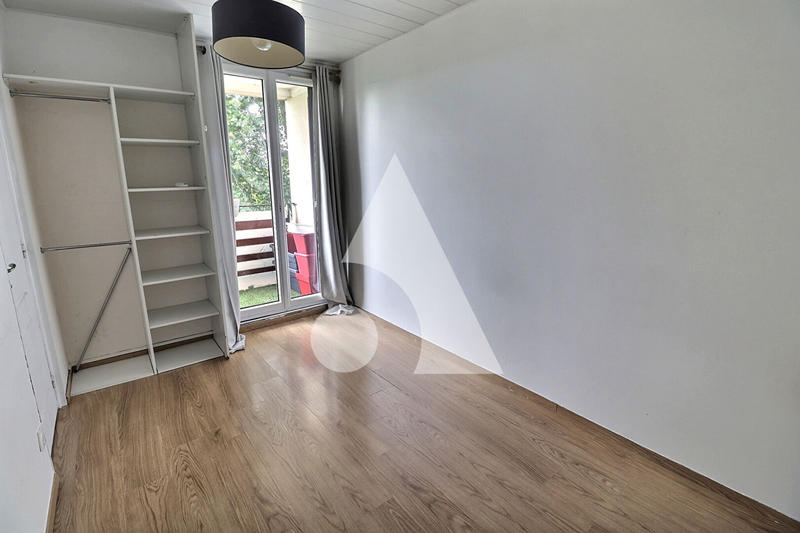 Appartement - 75 m² - 4 pièces