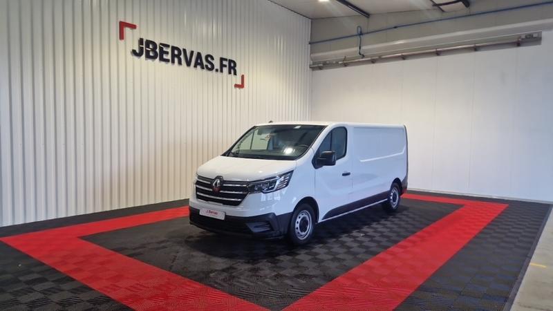 Renault Trafic l2h1 3000 kg blue dci 130 grand confort