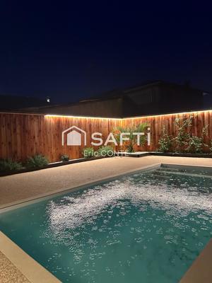 Maison - 158 m² - 8 pièces