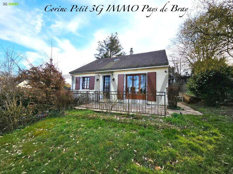 Maison - 90 m² - 4 pièces