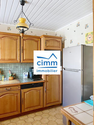 Maison - 95 m² - 5 pièces