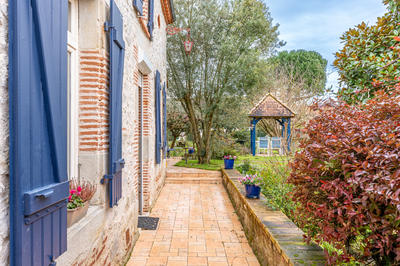 Maison - 143 m² - 5 pièces